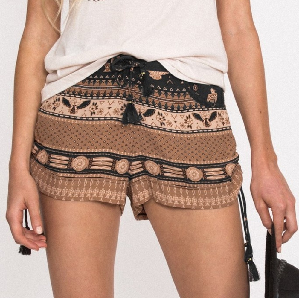 Spell and the Gypsy Phoenix Mustang Shorts Sz S